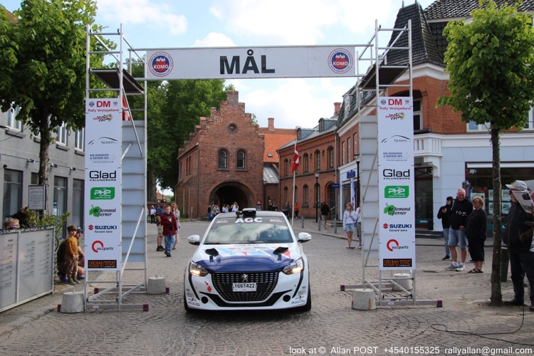 I mål efter 2 lange dage.
(Foto: Allan POST)